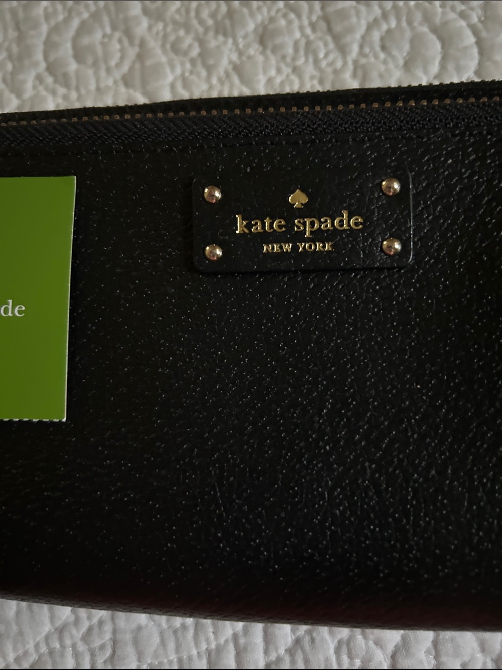 kate spade Anita Grove street black Pebbled Leather Wristlet Wallet zip around